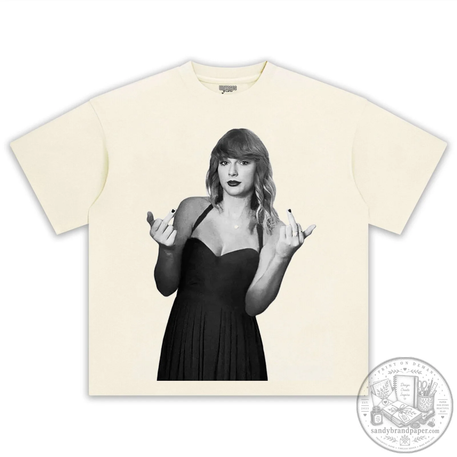 Taylor Swift Flipping Off Funny Black and White Graphic T-Shirt 11 Taylor Swift Flipping Off Funny Black and White Graphic T-Shirt