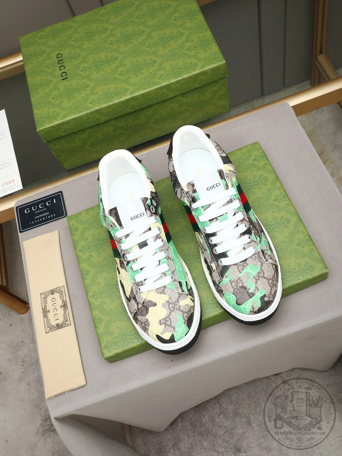 Gucci Camouflage Pattern Low Top Sneakers for Men and Women 5 Gucci Camouflage Pattern Low Top Sneakers for Men and Women