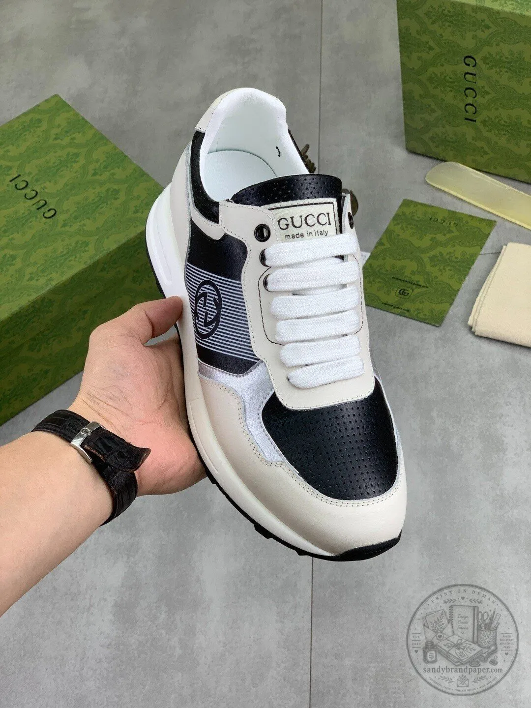 Gucci Made in Italy White and Black Leather Fashion Sneakers for Men 5 Gucci Made in Italy White and Black Leather Fashion Sneakers for Men